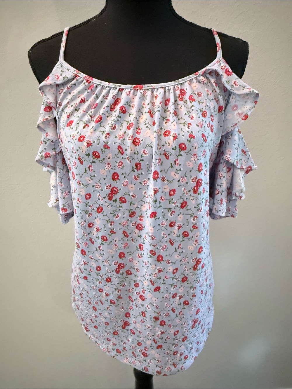 Women’s Cold-Shoulder Floral Tank Top - Light Blue with Red Floral